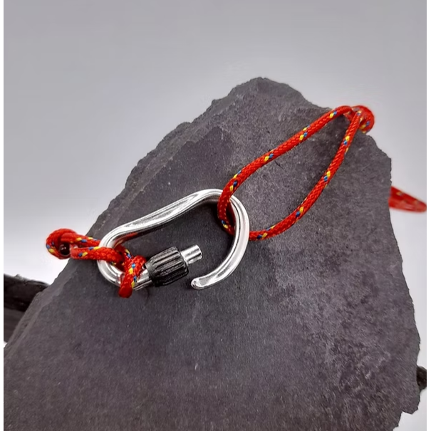 Lockable Atom Carabiner Necklace/Bracelet